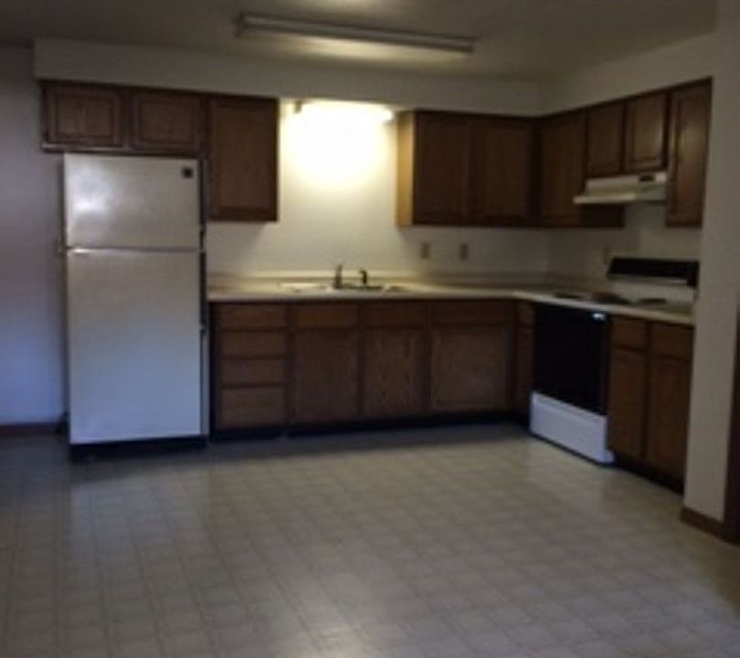 2nd image of 1809 N 11th Ave #5-1B