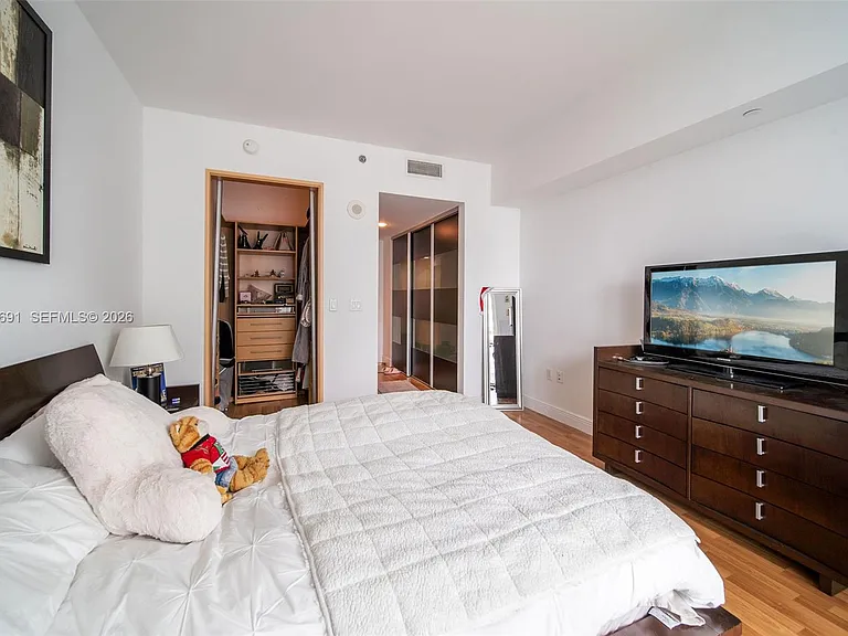 950 Brickell Bay Dr #1211 — Photo 16
