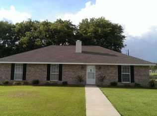 100 Hesper Dr, Carencro, LA 70520