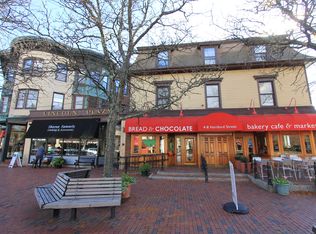 8-18 Lincoln St #4, Newton Highlands, MA 02461