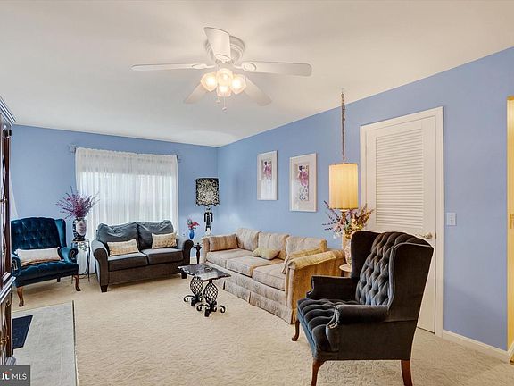 4th image of 2860 Golden Villas Dr