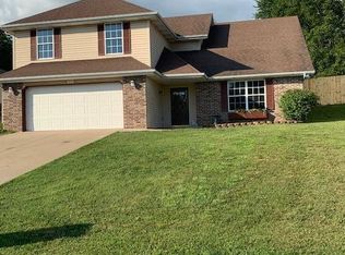 4515 W Kingsbury St, Springfield, MO 65802