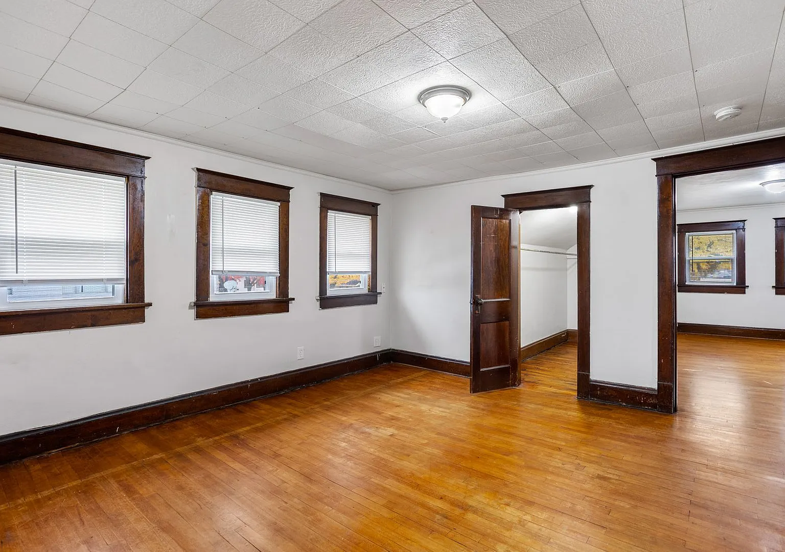 420 Appleton Street — Photo 2