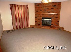 3rd image of 410 Suppiger Way