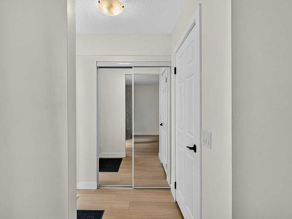 3rd image of 5404 W 10th Ave SE #106