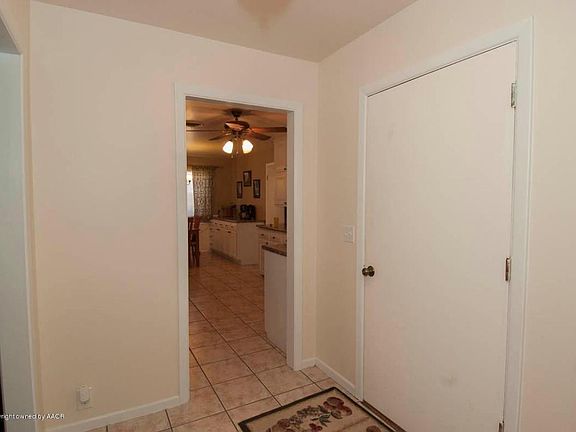 2nd image of 3416 Marion St