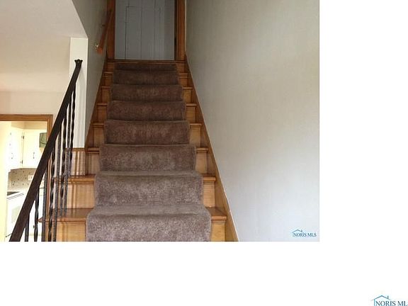 4th image of 3035 Barrington Dr