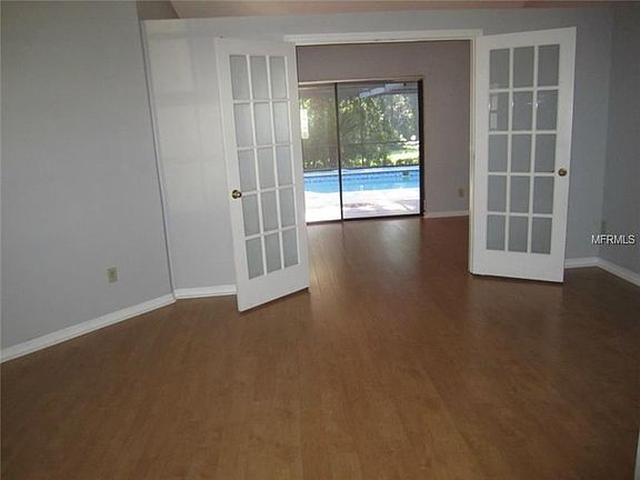 2nd image of 4915 Canterbury Dr