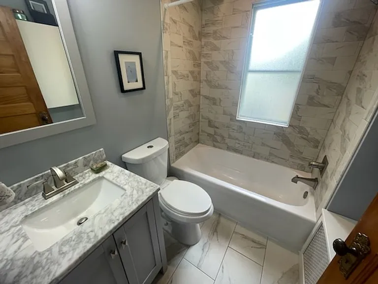 1720 Laurel Ave — Photo 8