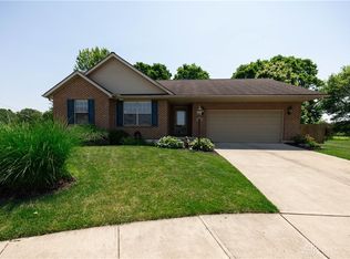 3903 Harris Ln, Springfield, OH 45503