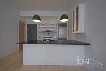4th image of 108 Livingston St