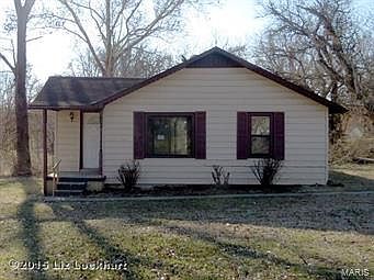1st image of 335 Edgewood Dr