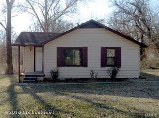 335 Edgewood Dr, Cape Girardeau, MO 63703