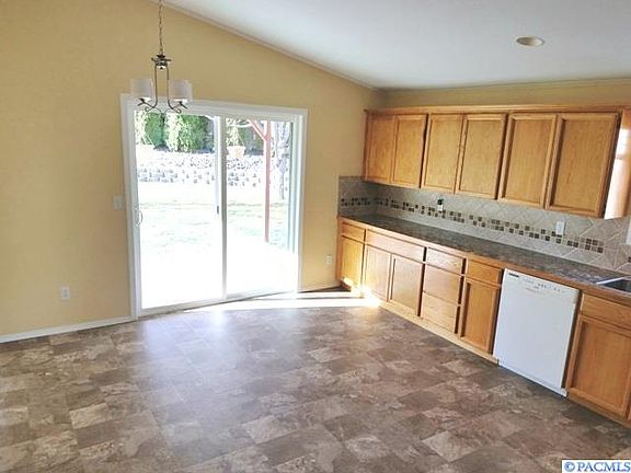 5th image of 9703 Shetland Dr