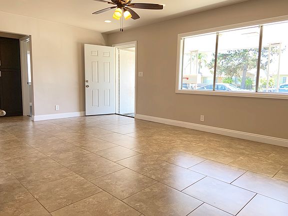 3rd image of 1023 W 210th St
