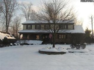 1530 Barbie Dr, Youngstown, OH