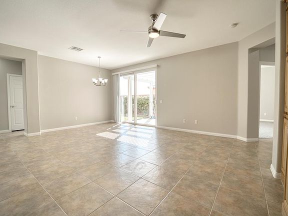 5th image of 10475 Heritage Park Ave