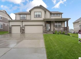 11914 S 210th St, Gretna, NE 68028