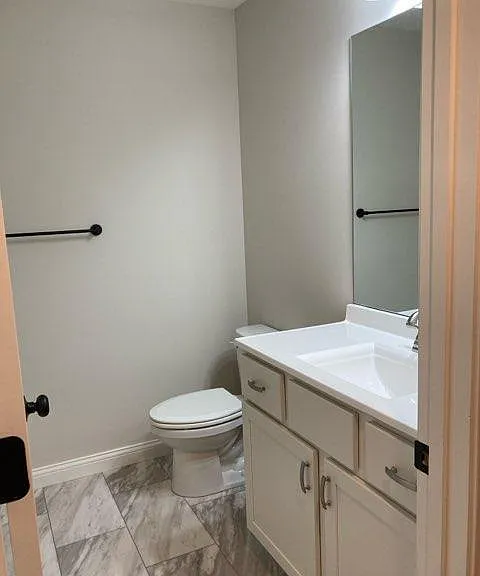 2301 Bitternut Dr — Photo 13
