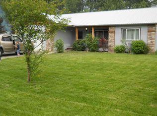 210 Laclede Shores Dr, Laclede, ID 83841