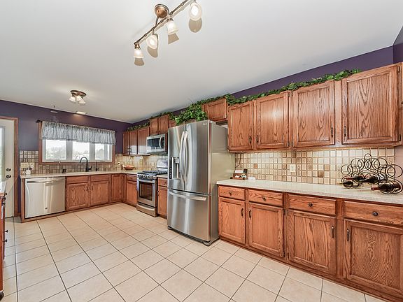4th image of 6590 Tealwood Dr
