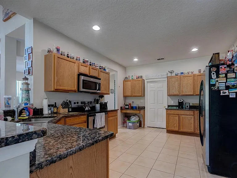 3161 Poppy Hill Rd — Photo 14