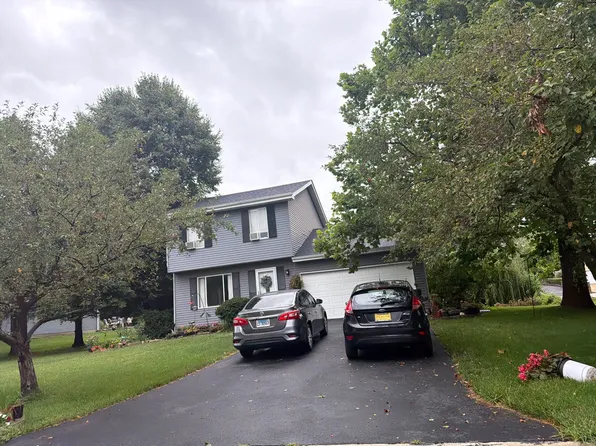 190 Dolores St, Oswego, IL 60543