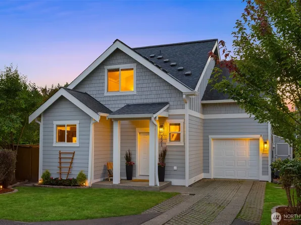 221 1st Place NE, Issaquah, WA 98027