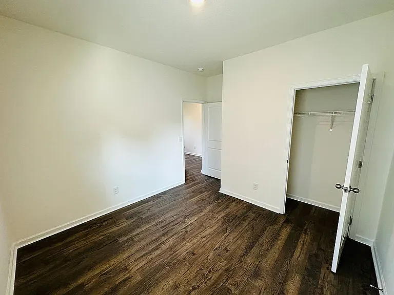 2467 Stream View Ln — Photo 11
