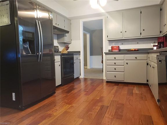 5th image of 478 Ingram Dr