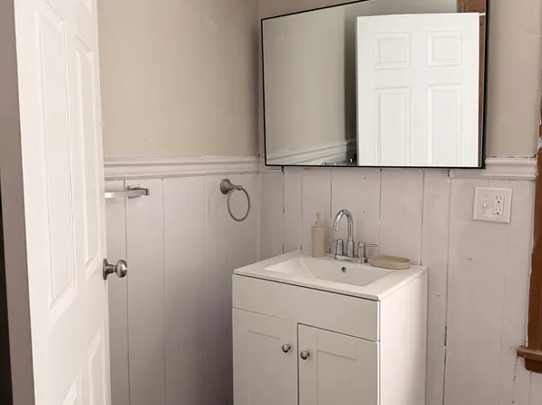 128 N 7th St #2, Columbia, PA 17512