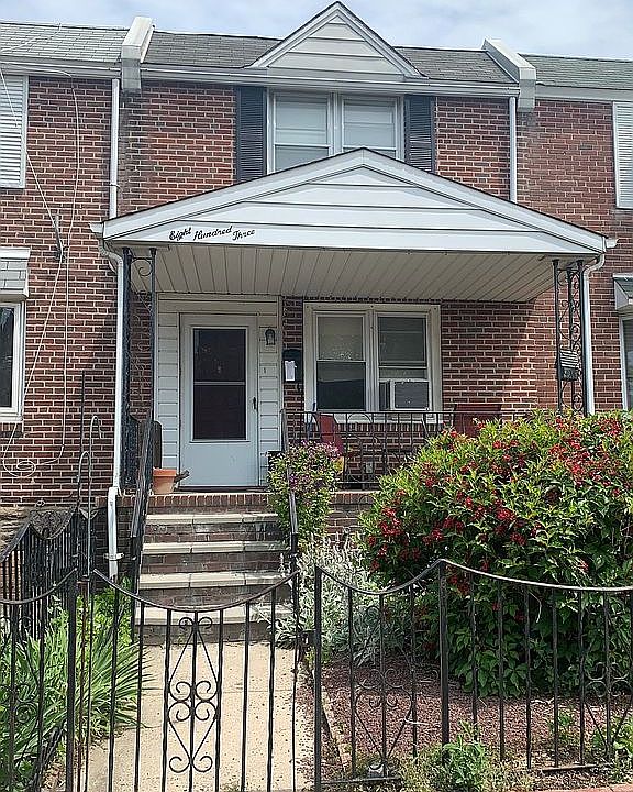 Welcome home to 803 3rd Ave!