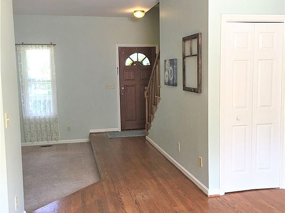 4th image of 317 Cranewater Dr