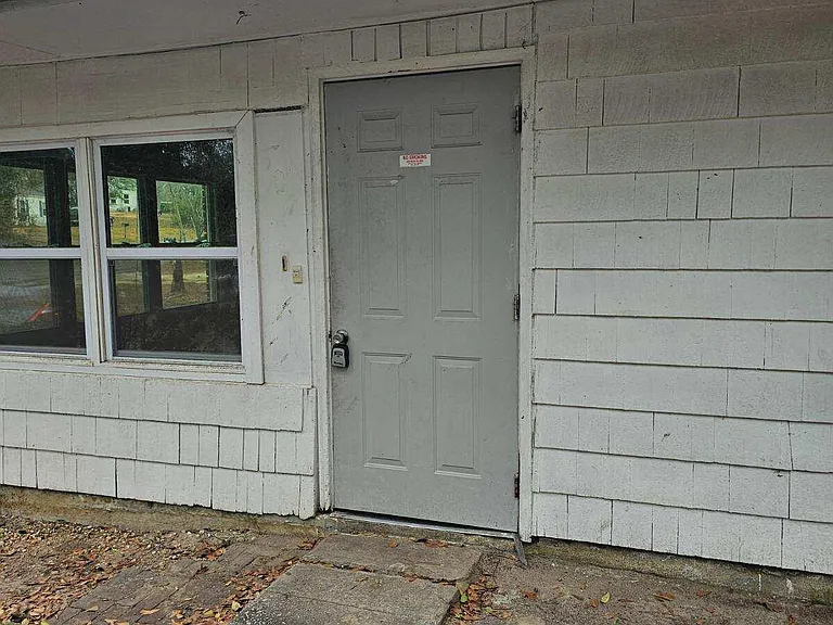 1507 Aldrich St NE — Photo 10