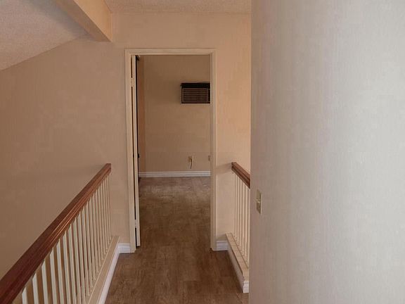 5th image of 12568 Brickellia St