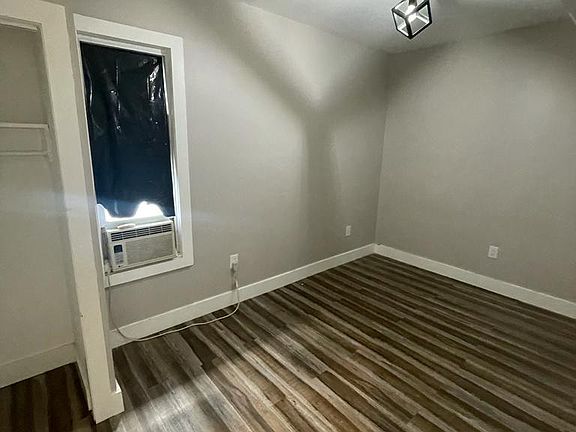 5th image of 98 Clifton Ave #2