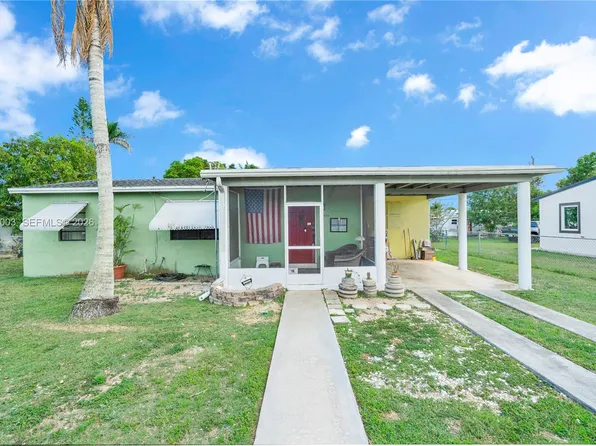 1570 NE 15th St, Homestead, FL 33033
