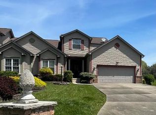 406 Townhouse Rd, Wheeling, WV