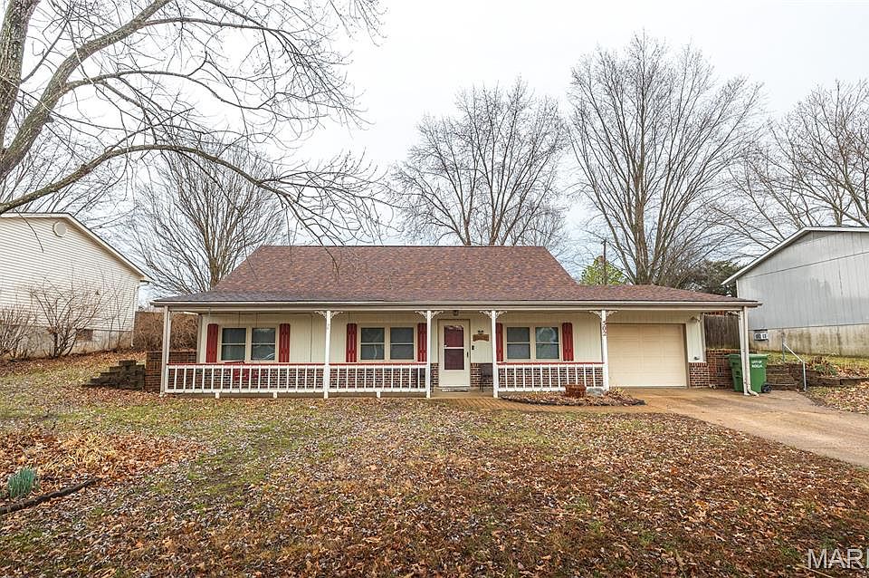 1st image of 502 Fox Creek Rd