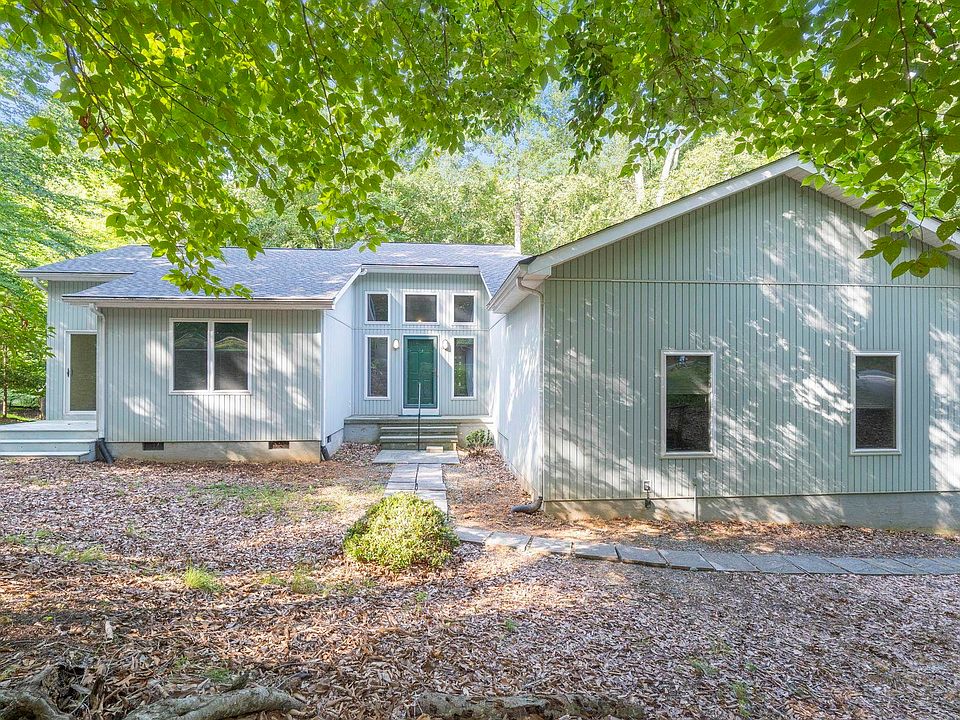 1st image of 267 Jefferson Dr