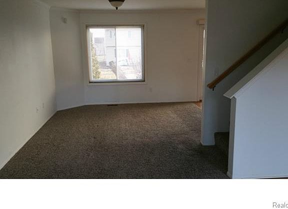 5th image of 741 Arusha Dr