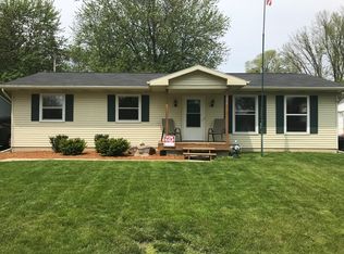 209 Bates St, Grand Ledge, MI