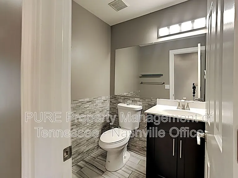 840 Woodcraft Dr — Photo 5
