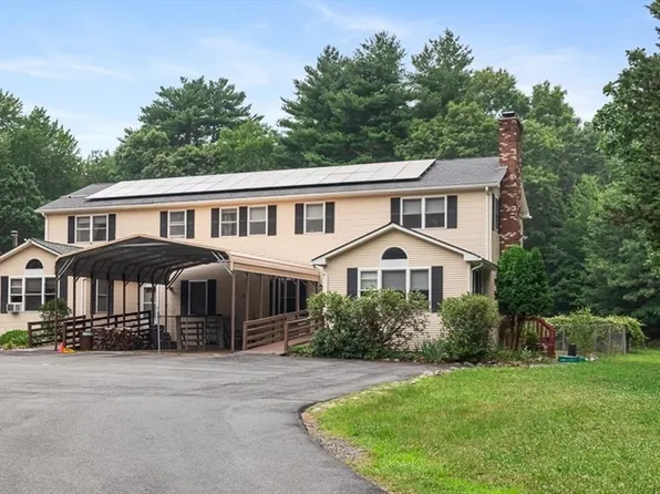29 Sammys Ln, Assonet, MA 02702