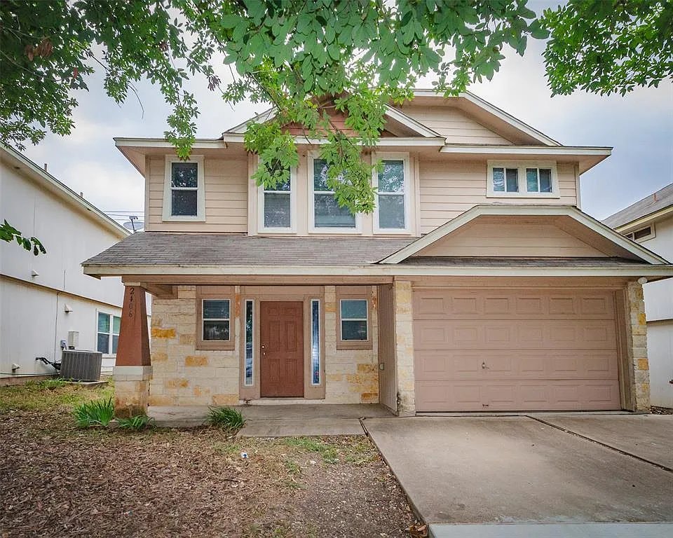3 bed, 2.5 bath, 1497 sqft, $1,995 — Photo 1