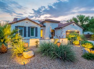 595 N Yucca Butte Ln, Green Valley, AZ 85614