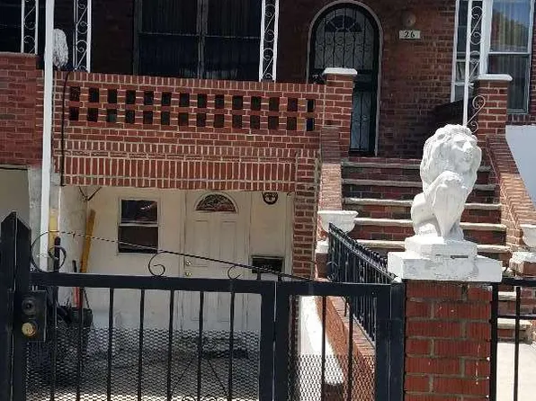 E 55th St, Brooklyn, NY 11203