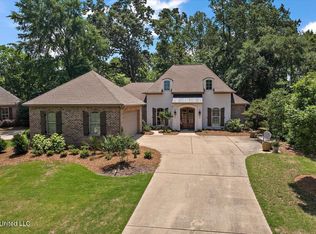 201 Cottonwood Dr, Madison, MS 39110