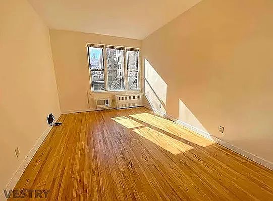 1st image of 25 W 84th St APT 3C