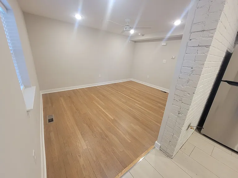 1111 N Thompson St — Photo 10